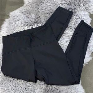 Lulu Lemon Crop Leggings Size 6